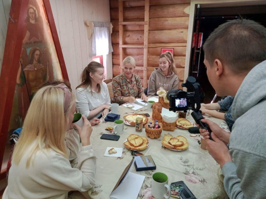 Каргополь информ. Каргополь архангельская область. Кенозерский национальный парк экскурсии. Кенозерье континентальный водораздел. Подсоби каргополь последние сплетни.